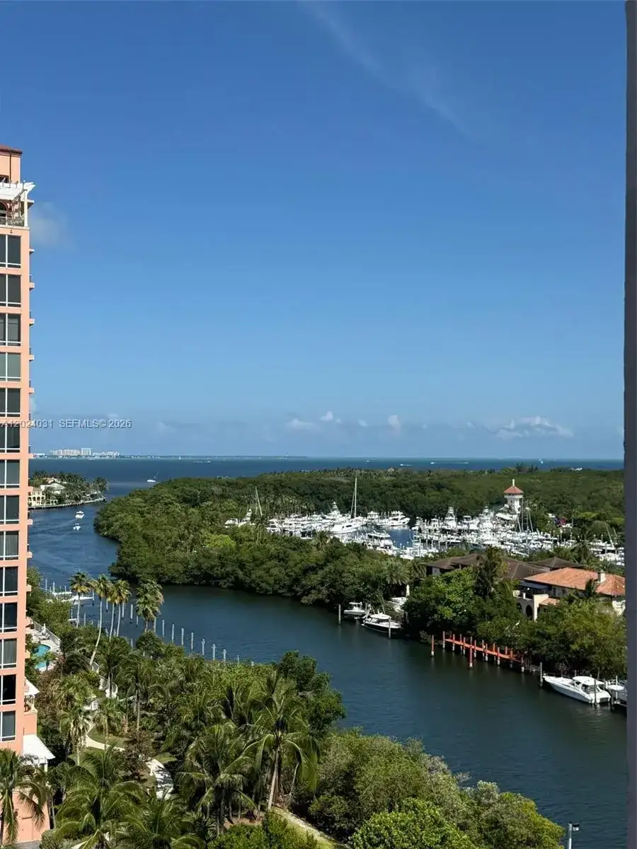 90 Edgewater Dr # 1222, Coral Gables FL 33133 photo 2