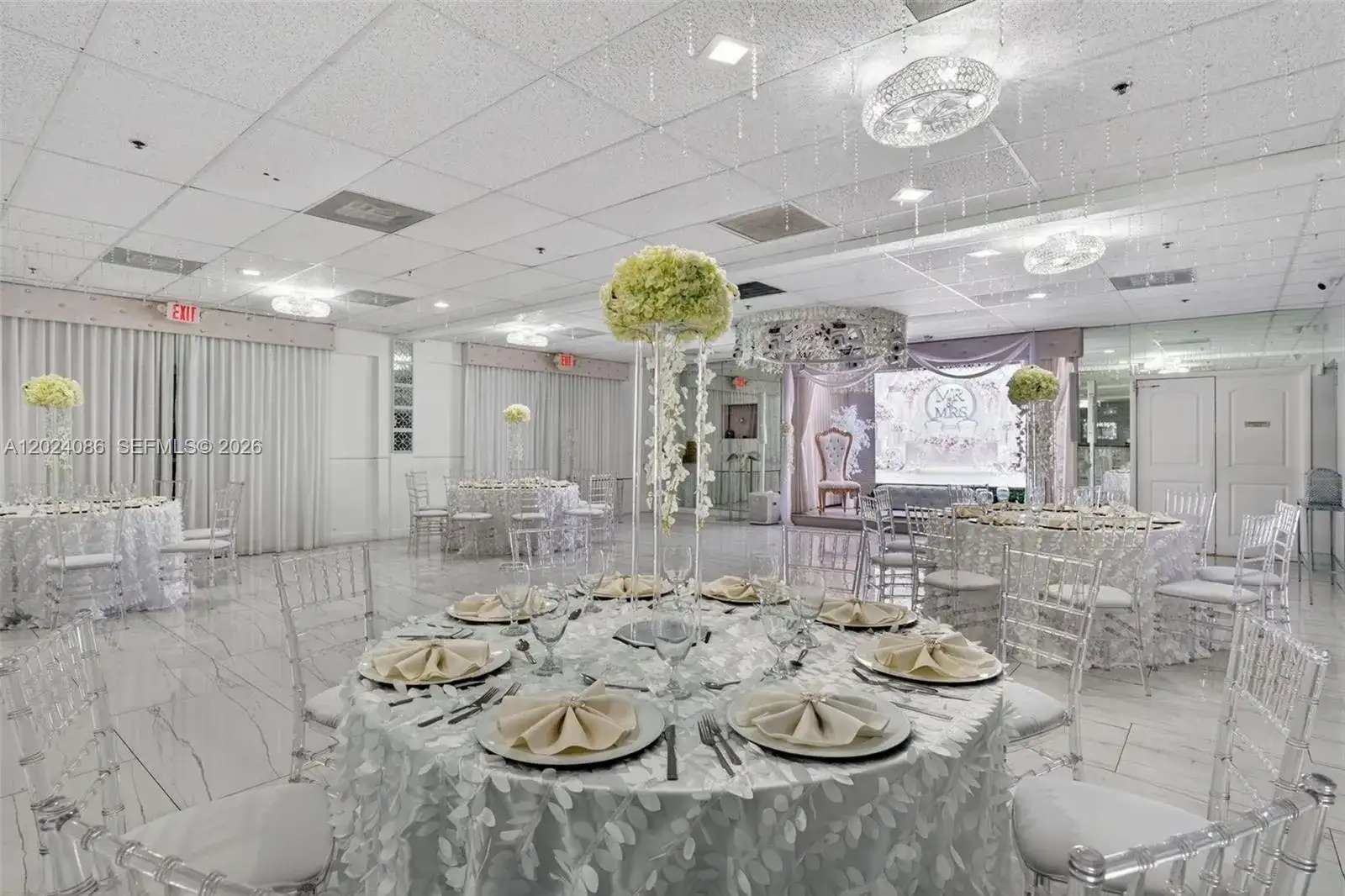 Established Banquet Hall in Cutler Bay, Cutler Bay FL 33157 photo 3
