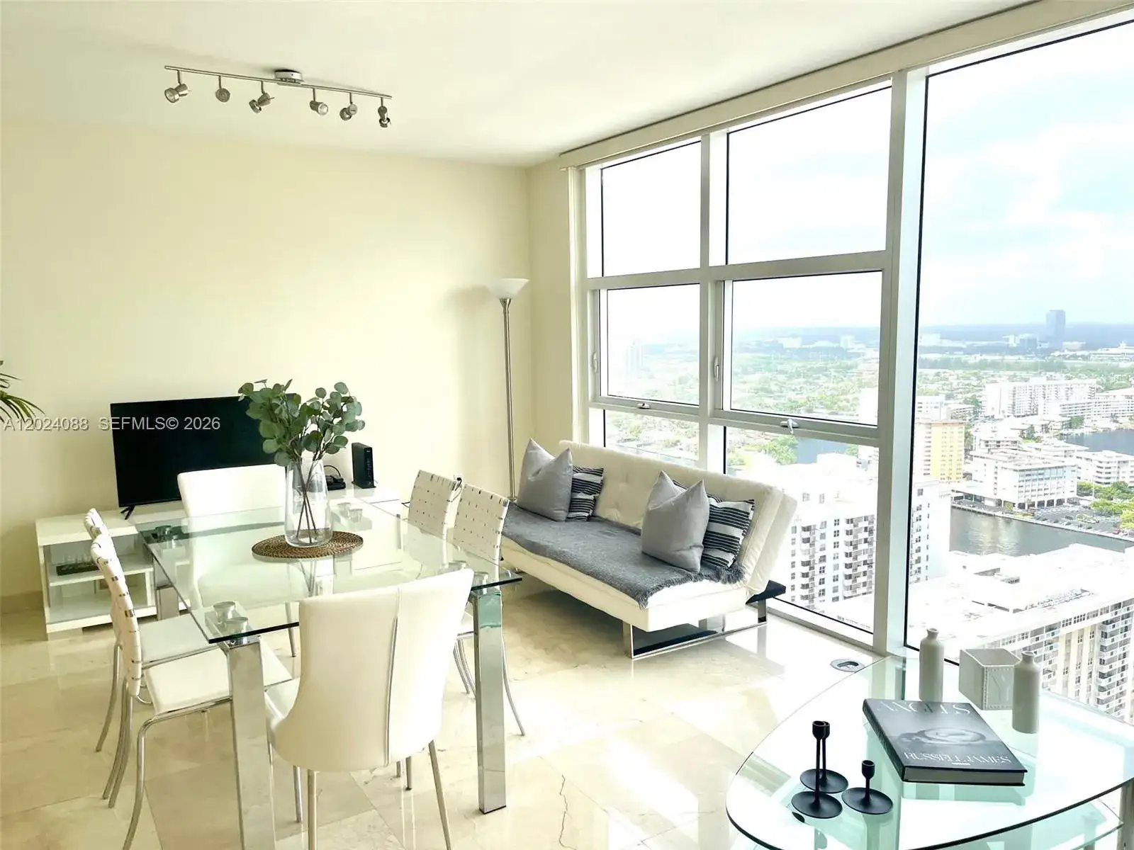 1830 S Ocean Dr # 3407, Hallandale Beach FL 33009 photo 4