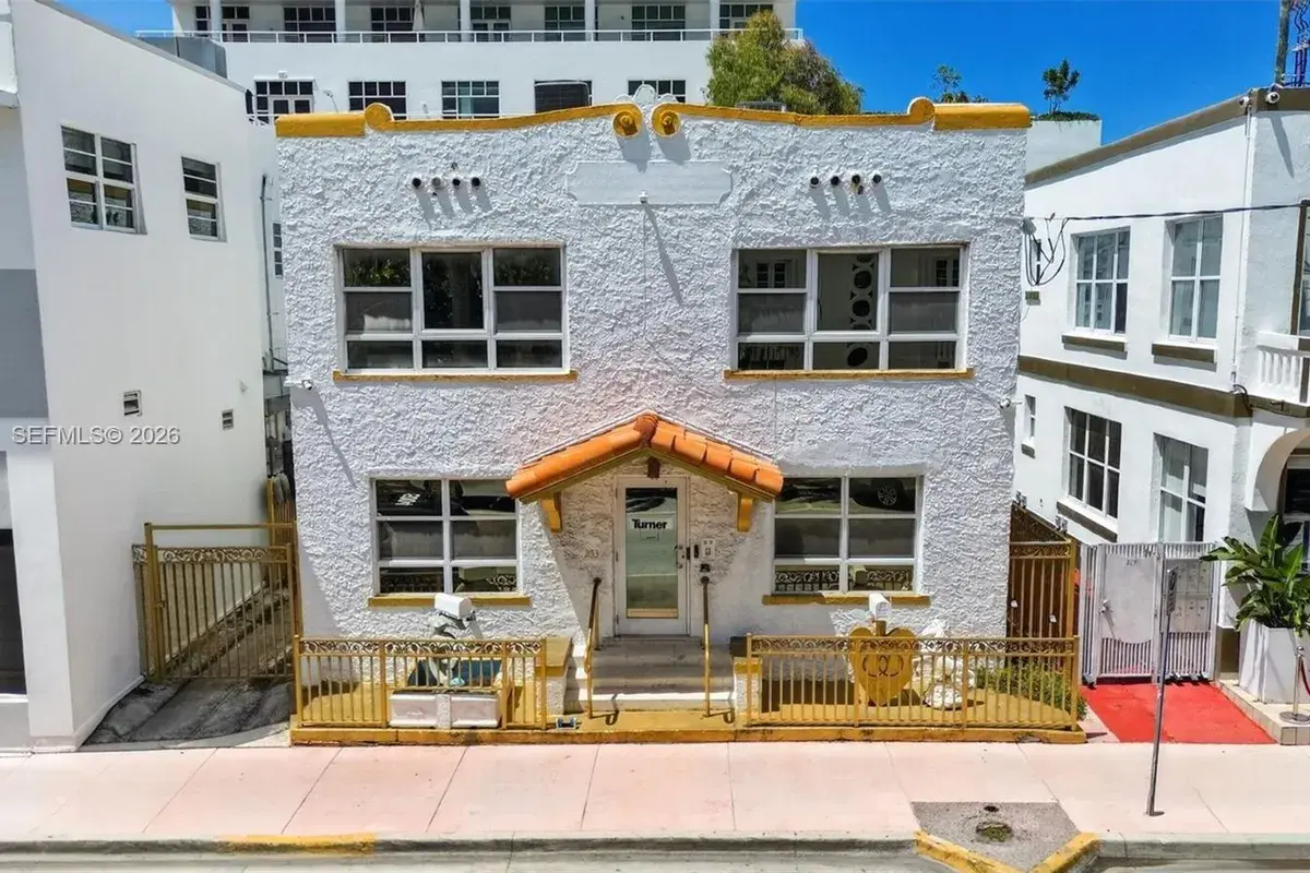 233 1st St, Miami Beach FL 33139