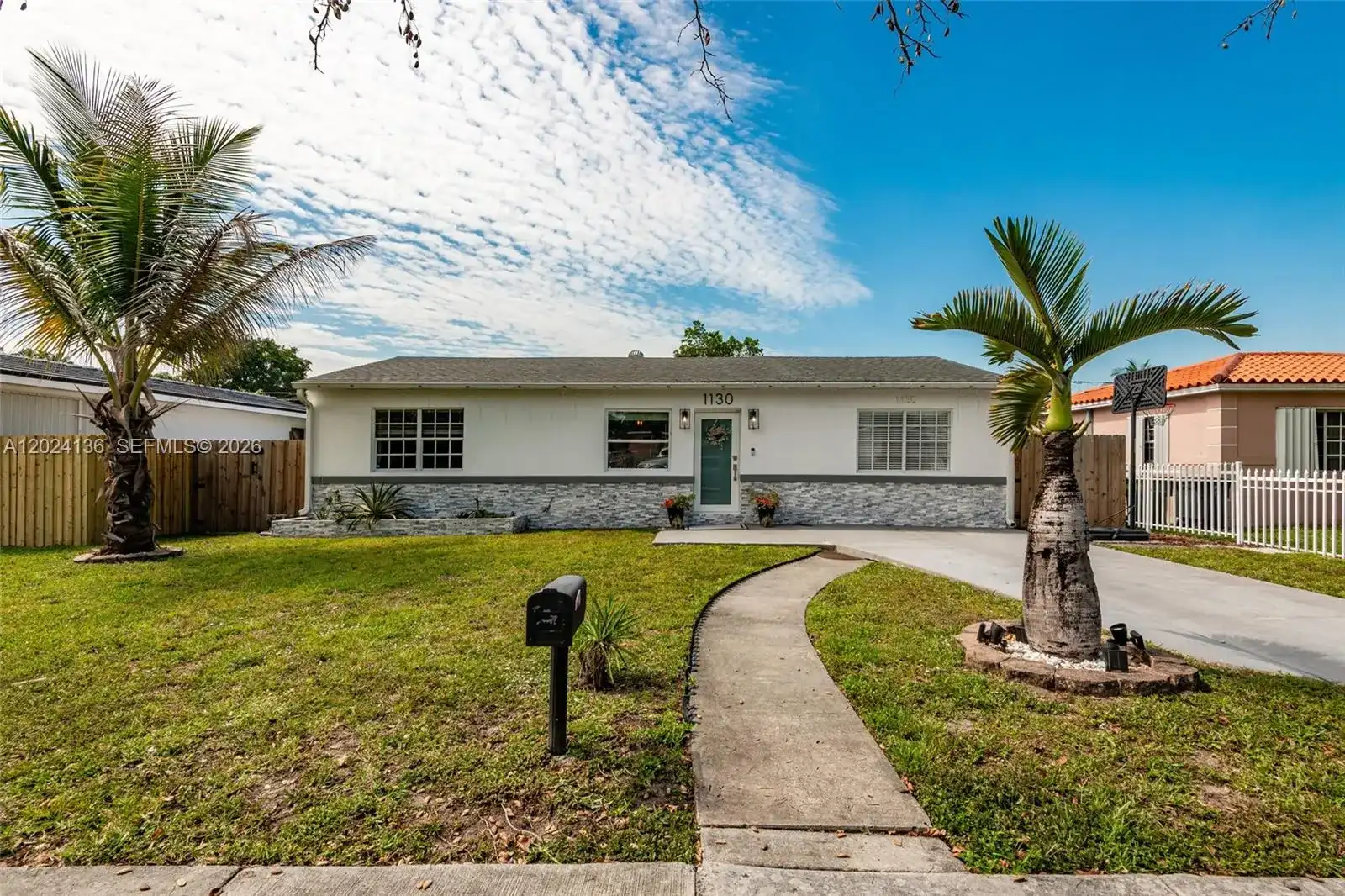 1130 NE 143rd St, North Miami FL 33161