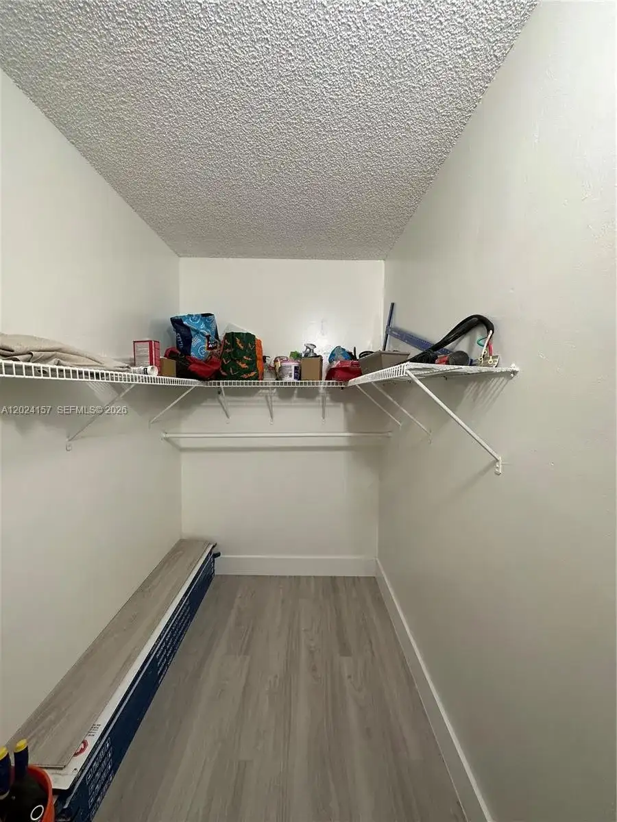10813 NW 7th St # 11, Miami FL 33172 photo 3