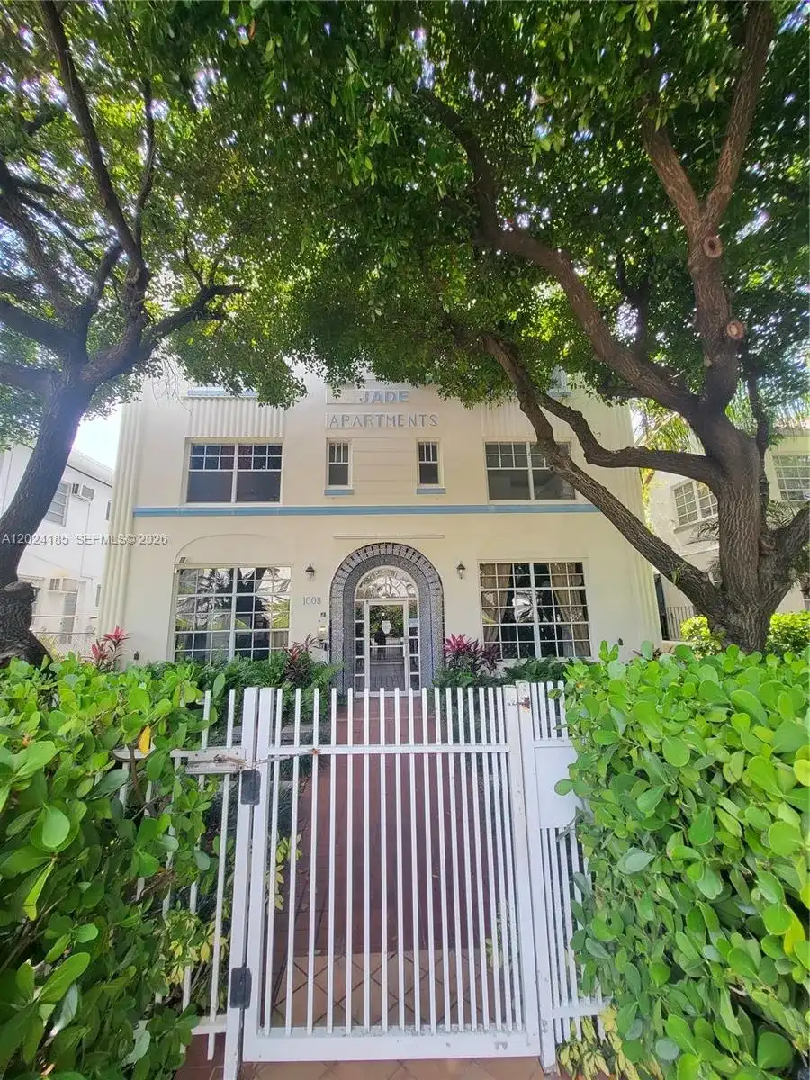 1008 Jefferson Ave # 303, Miami Beach FL 33139