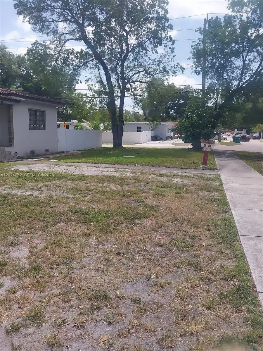 2034 NW 93rd St # 0, Miami FL 33147 photo 2