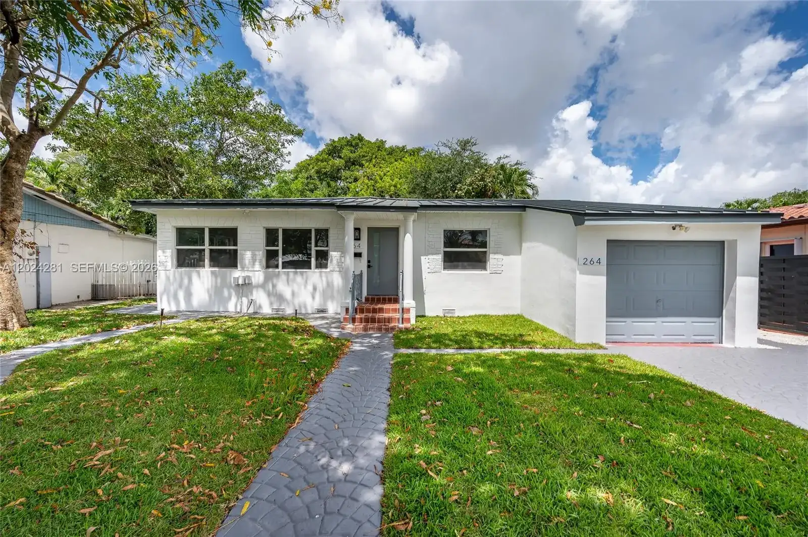264 Navajo St, Miami Springs FL 33166 photo 3