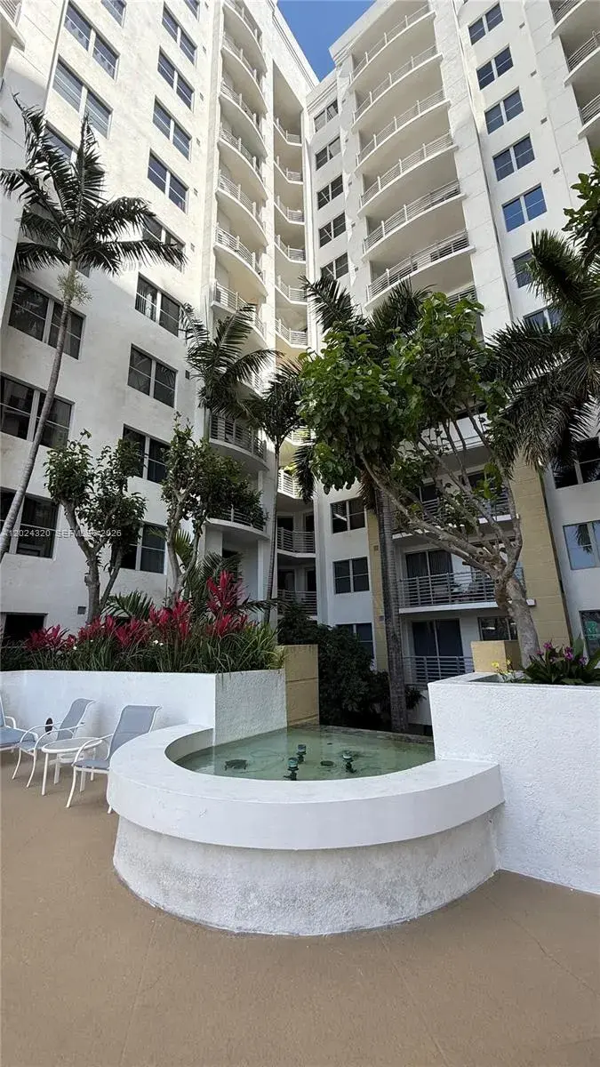 1830 Radius Dr # 603, Hollywood FL 33020