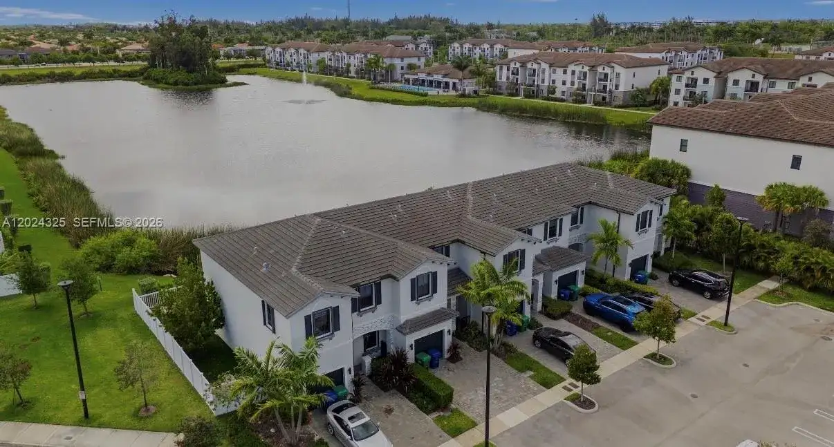 20478 NW 4th Ct # 20478, Miami Gardens FL 33169 photo 4