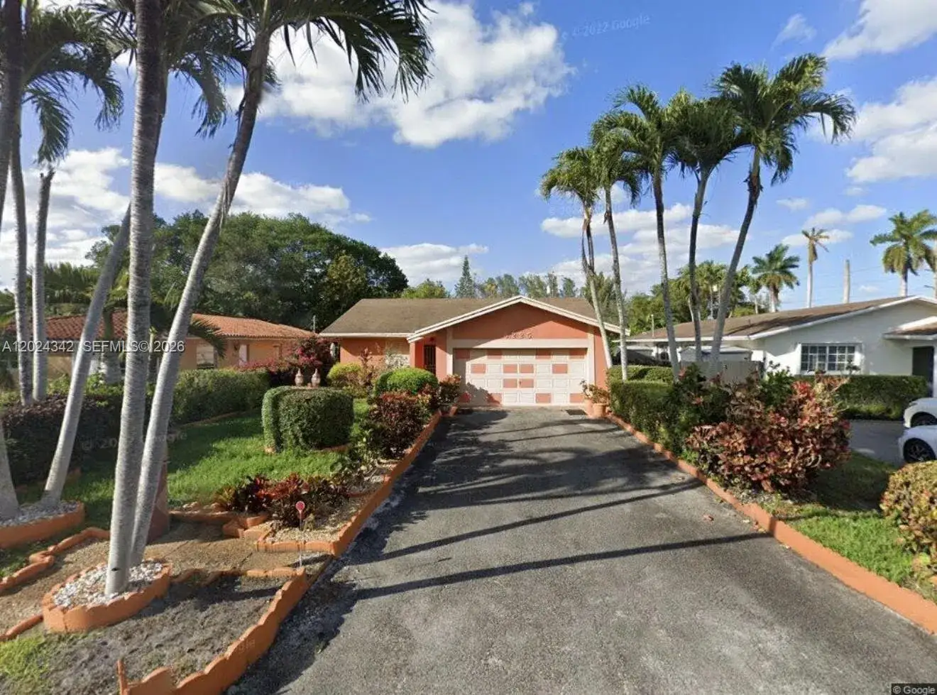 6225 SW 59th St, South Miami FL 33143