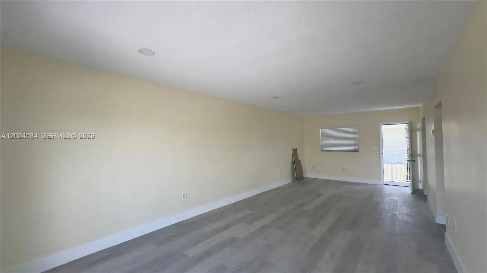 12890 NE 8th Ave # 302, North Miami FL 33161 photo 4