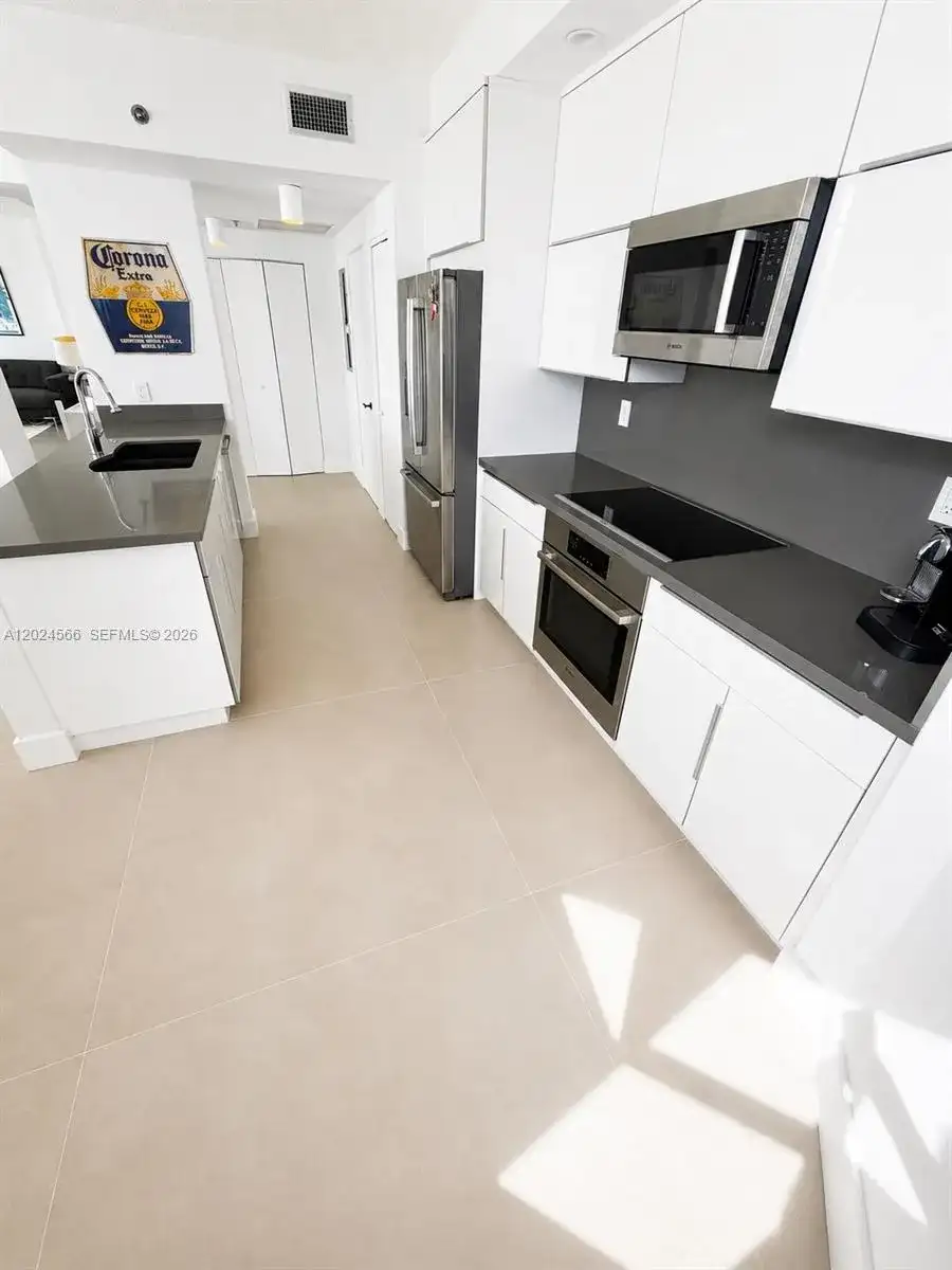 4201 Collins Ave # 1503, Miami Beach FL 33140 photo 4