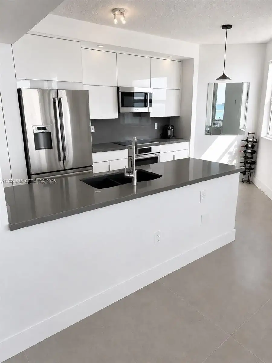 4201 Collins Ave # 1503, Miami Beach FL 33140 photo 5