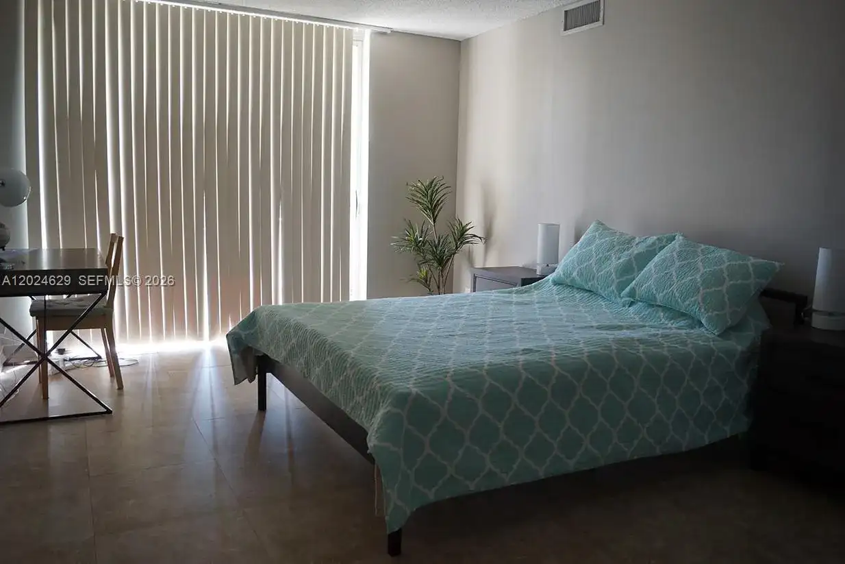 801 Three Islands Blvd # 312, Hallandale Beach FL 33009 photo 4