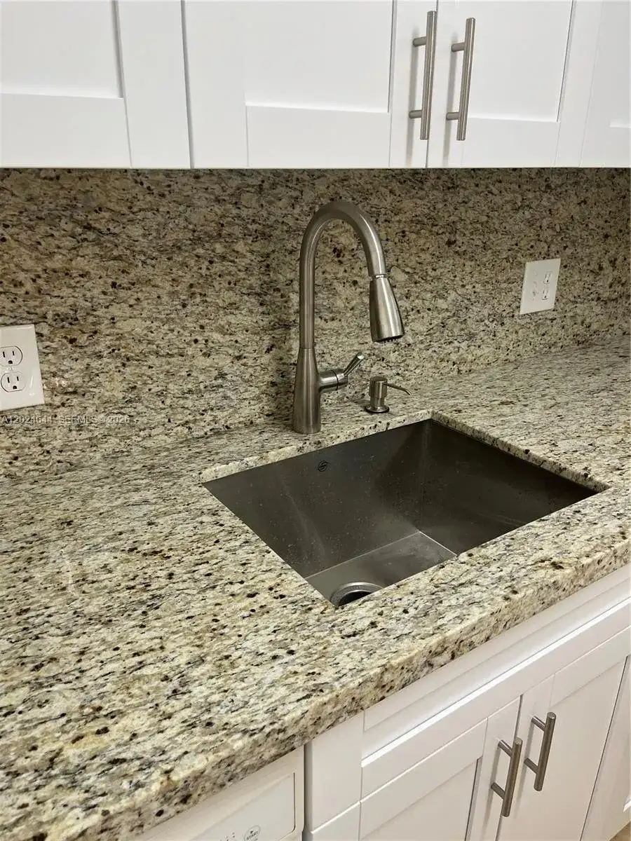 13500 SW 1st St # 112U, Pembroke Pines FL 33027 photo 4