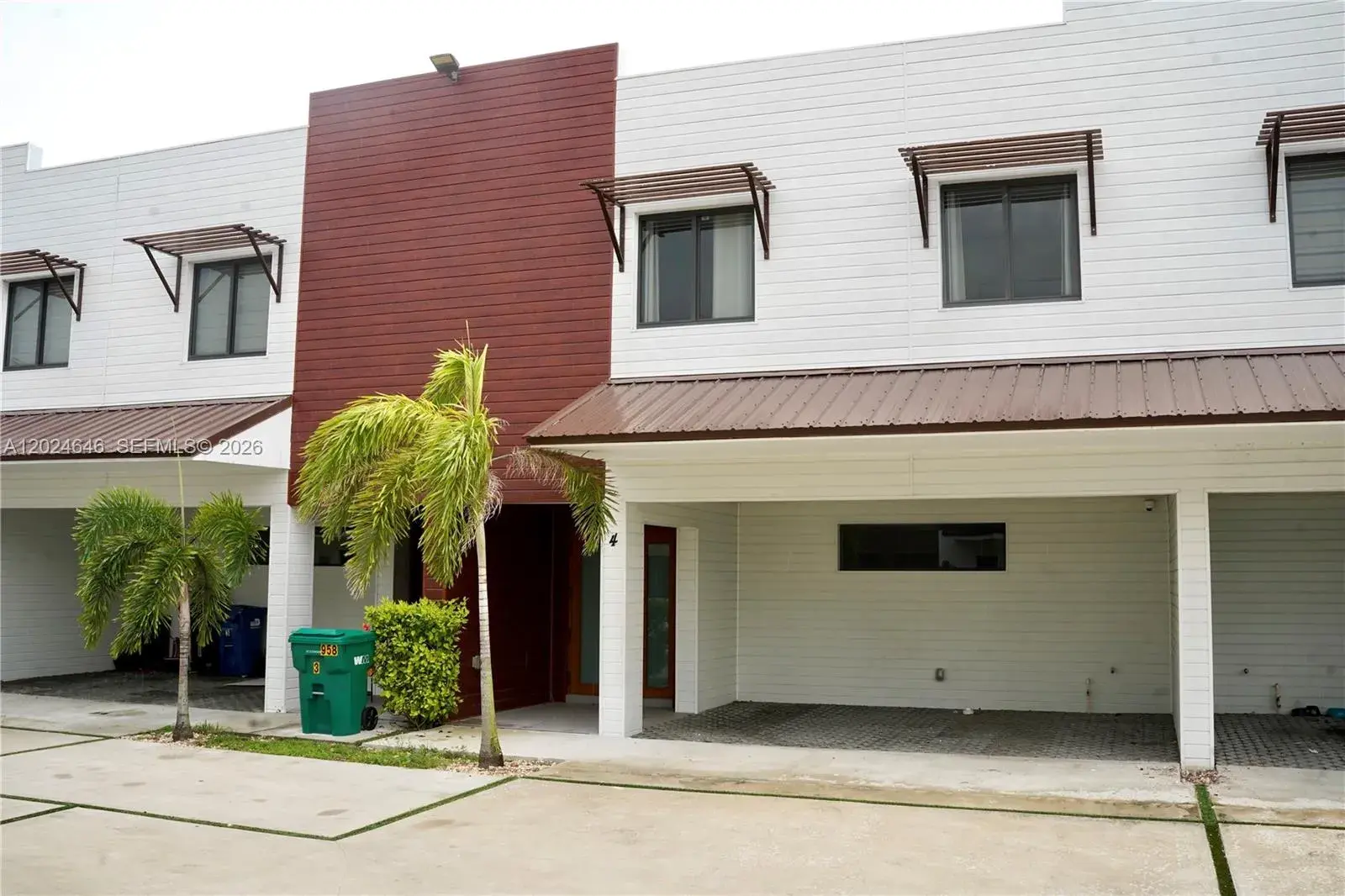 958 NW 10th St # 4, Florida City FL 33034