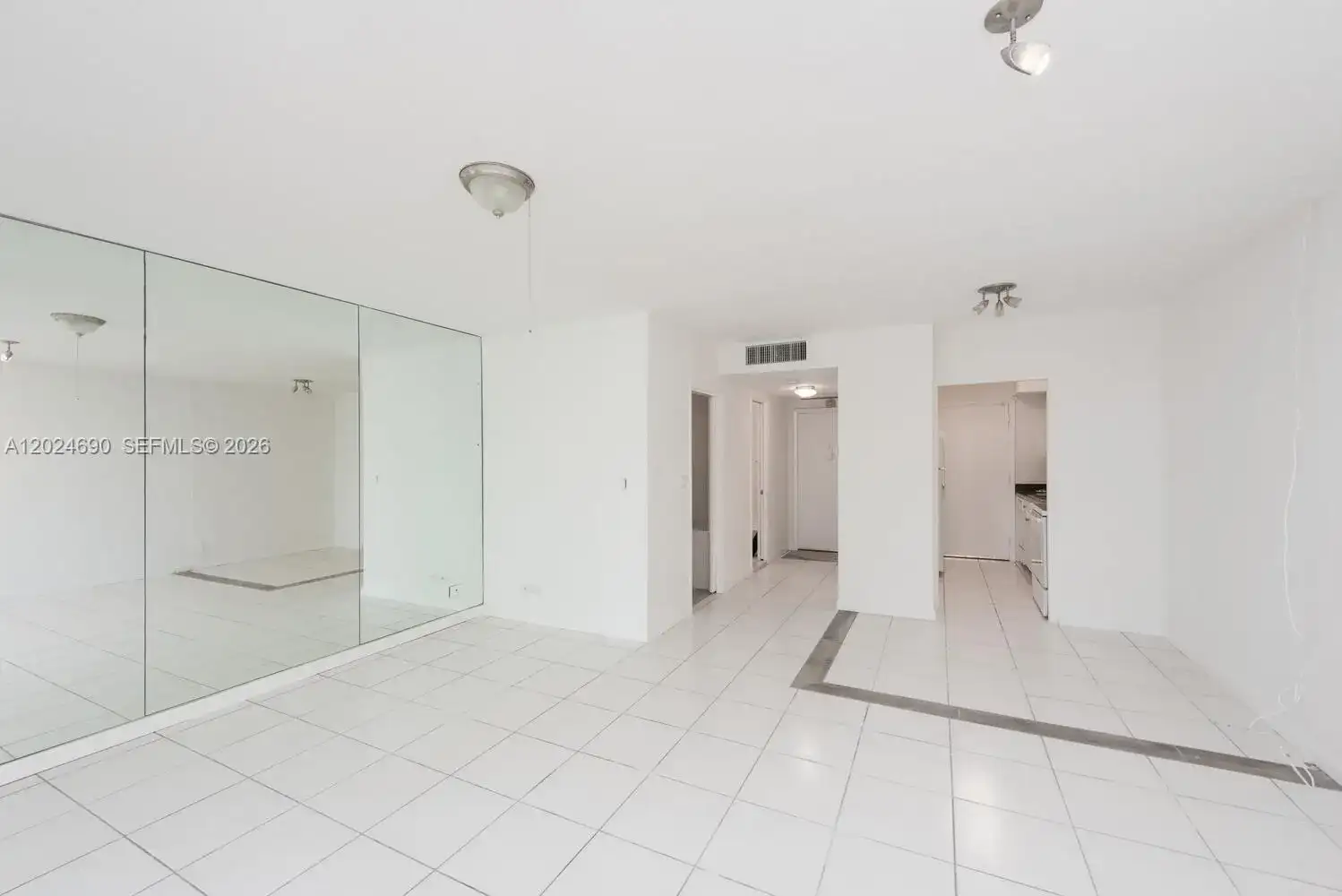 1408 Brickell Bay Dr # 1116, Miami FL 33131 photo 3