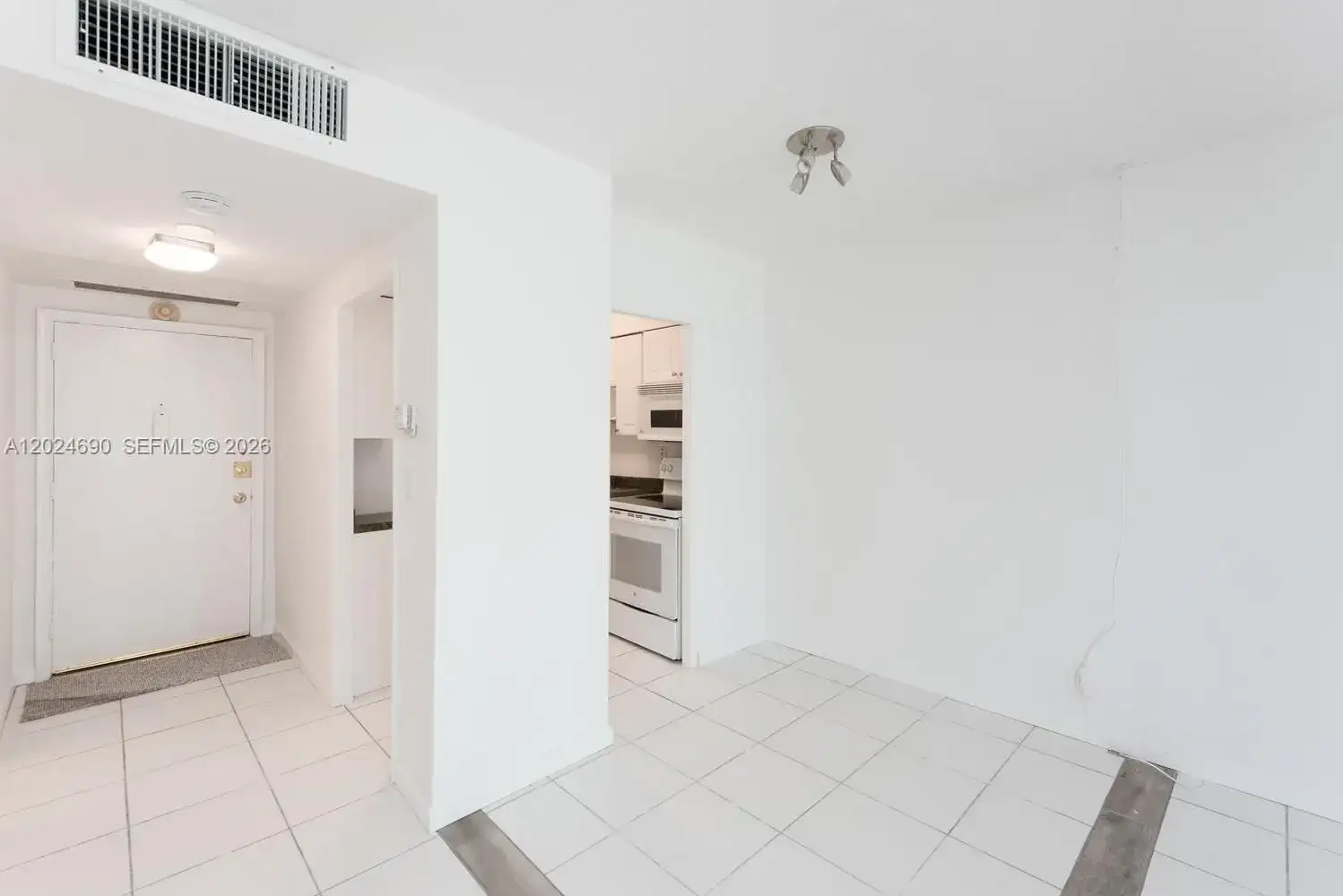 1408 Brickell Bay Dr # 1116, Miami FL 33131 photo 5