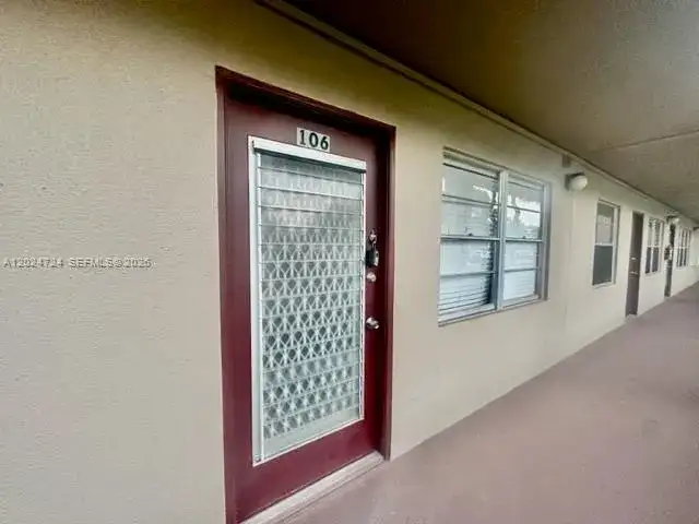 850 SW 133rd Ter # 106B, Pembroke Pines FL 33027 photo 3