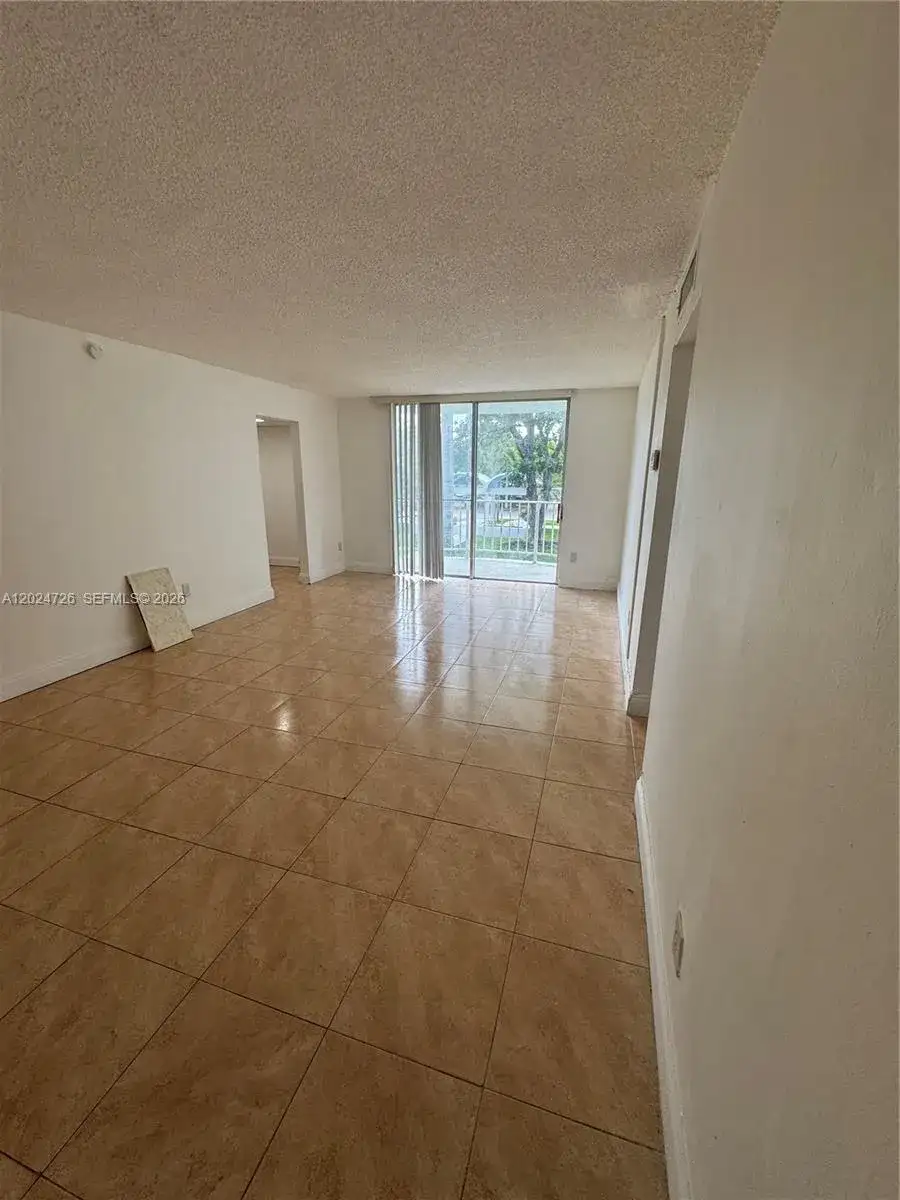 486 NW 165th St Rd # 201, Miami FL 33169 photo 3