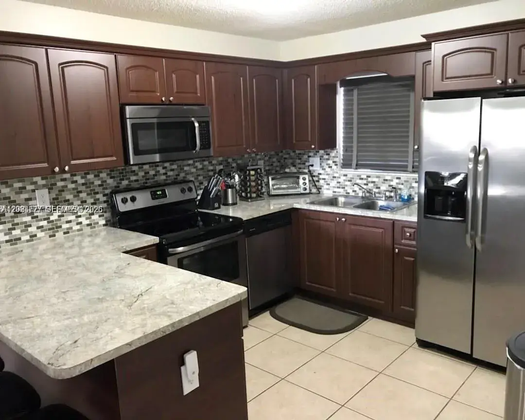 15302 SW 180th Ter, Miami FL 33187