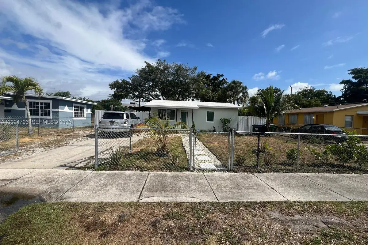 2561 NW 18th Ct # 0, Fort Lauderdale FL 33311