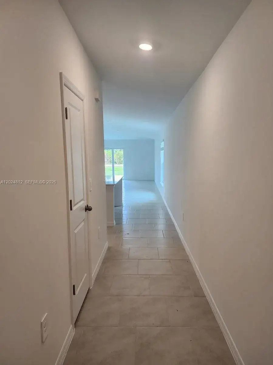 20291 Caroline Creek Pl # 20291, Lehigh Acres FL 33974 photo 2