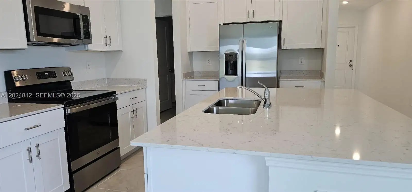 20291 Caroline Creek Pl # 20291, Lehigh Acres FL 33974 photo 4