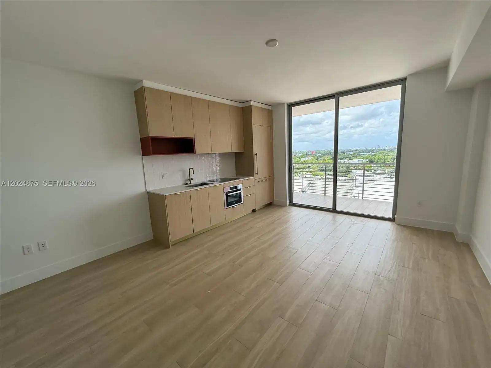 90 NE 32 # 1016, Miami FL 33137 photo 4