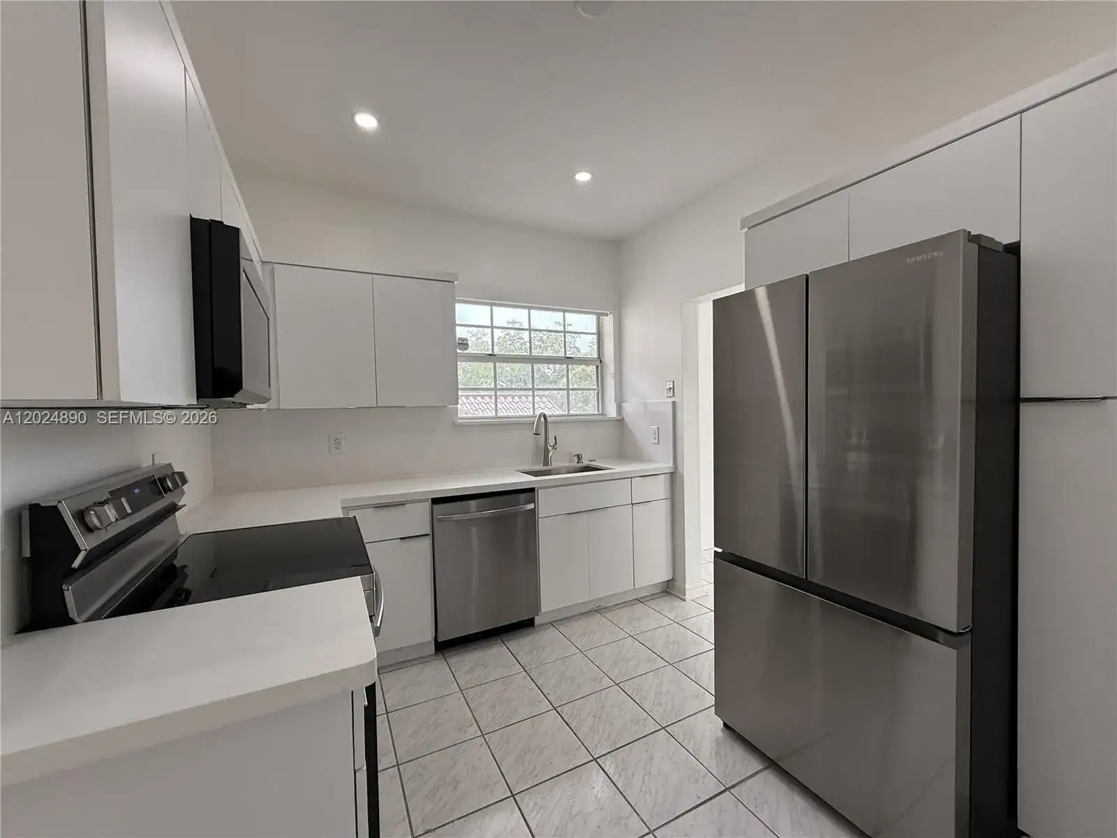 502 Madeira Ave # A, Coral Gables FL 33134 photo 4