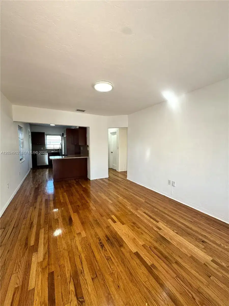 5353 SW 6th St, Miami FL 33134 photo 3