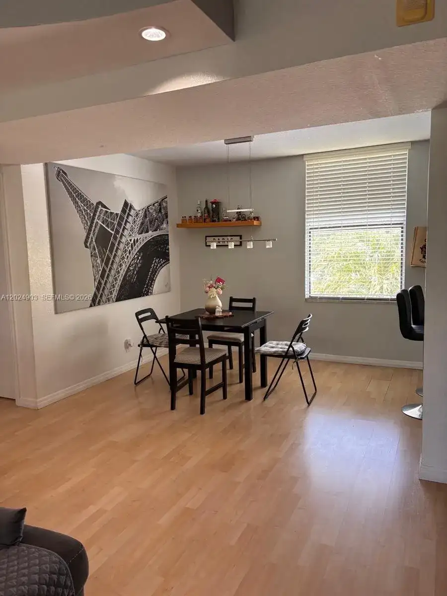 8411 Forest Hills Dr # 308, Coral Springs FL 33065 photo 2