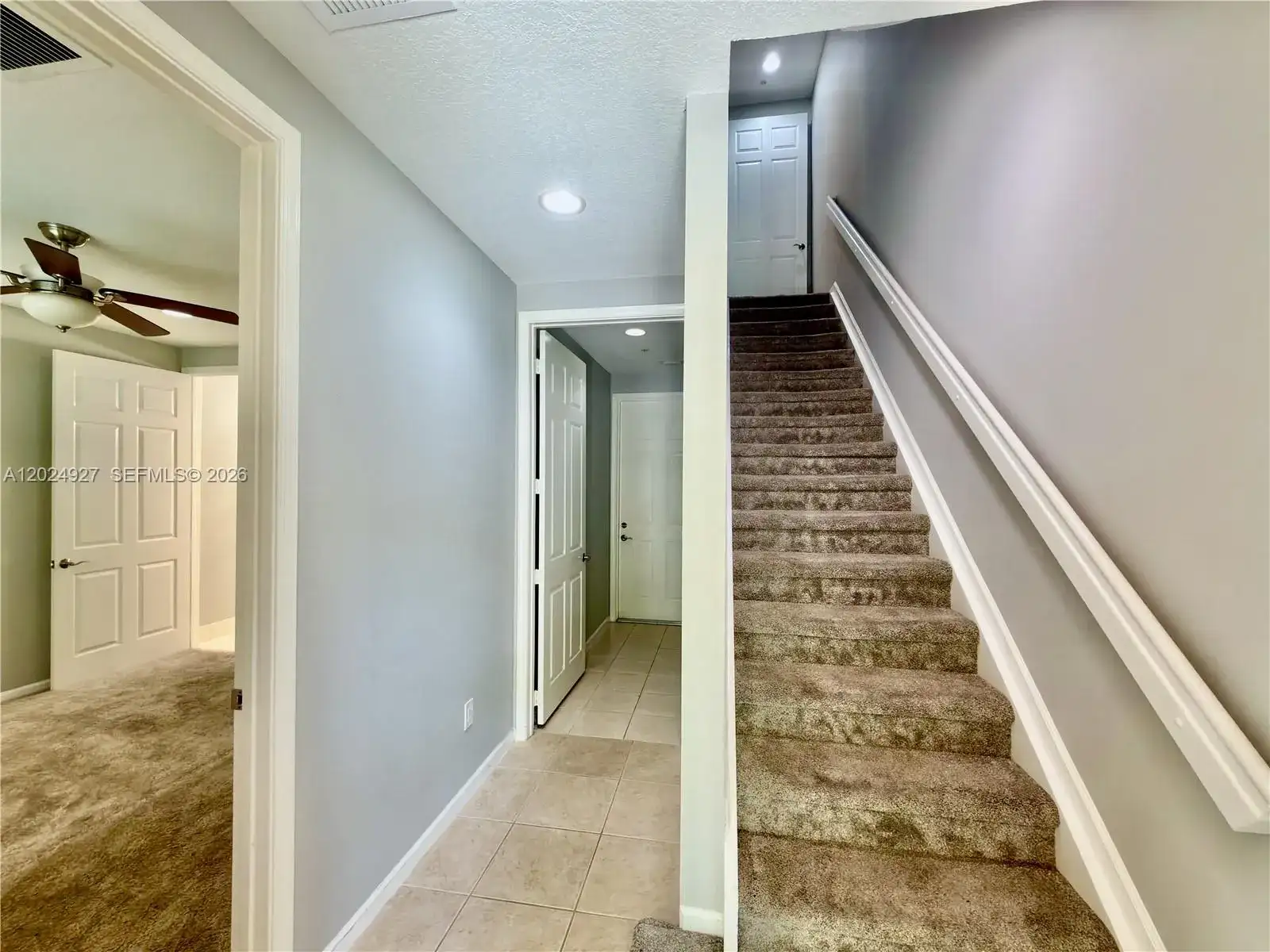 3909 White Peacock Ln, Coconut Creek FL 33073 photo 3