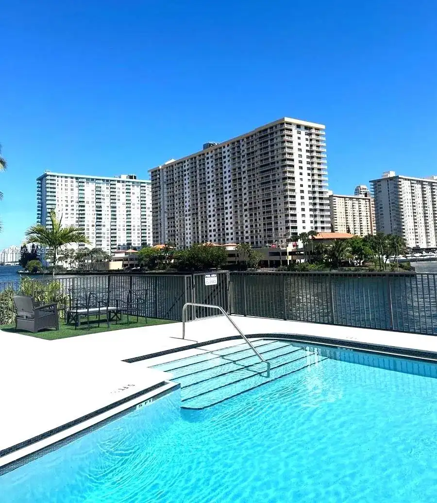 4000 NE 168th St # 107A, North Miami Beach FL 33160 photo 5