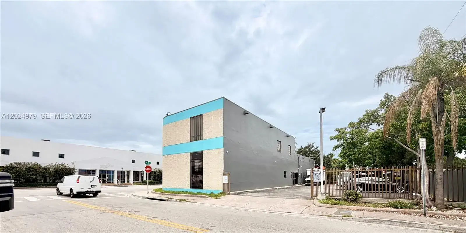 3080 SW 8th St, Miami FL 33135 photo 4