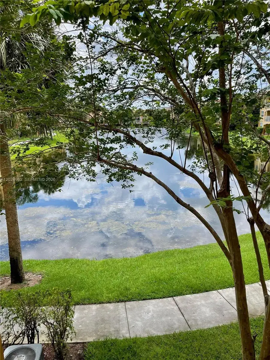 150 NW 96th Ave # 207, Pembroke Pines FL 33024 photo 2