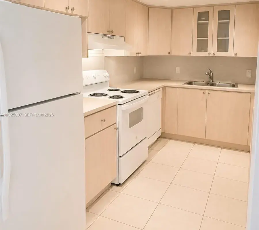 1975 Normandy Dr # 406, Miami Beach FL 33141