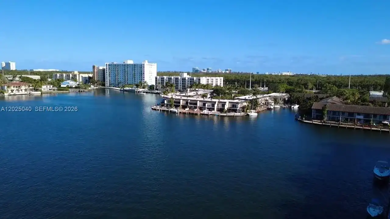 16558 NE 26th Ave # 5D, North Miami Beach FL 33160