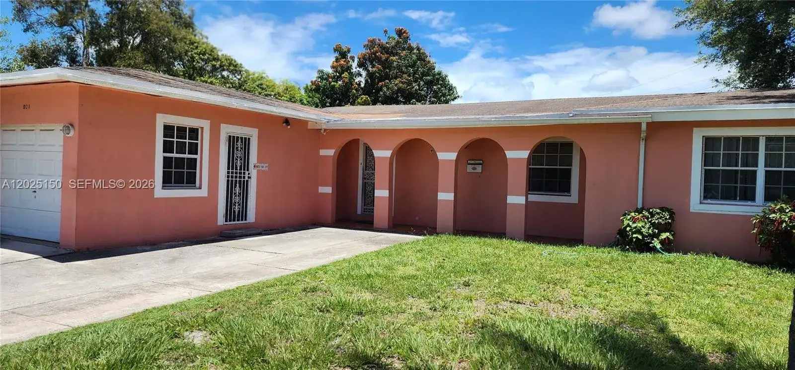 901 NE 160th Ter, North Miami Beach FL 33162 photo 5