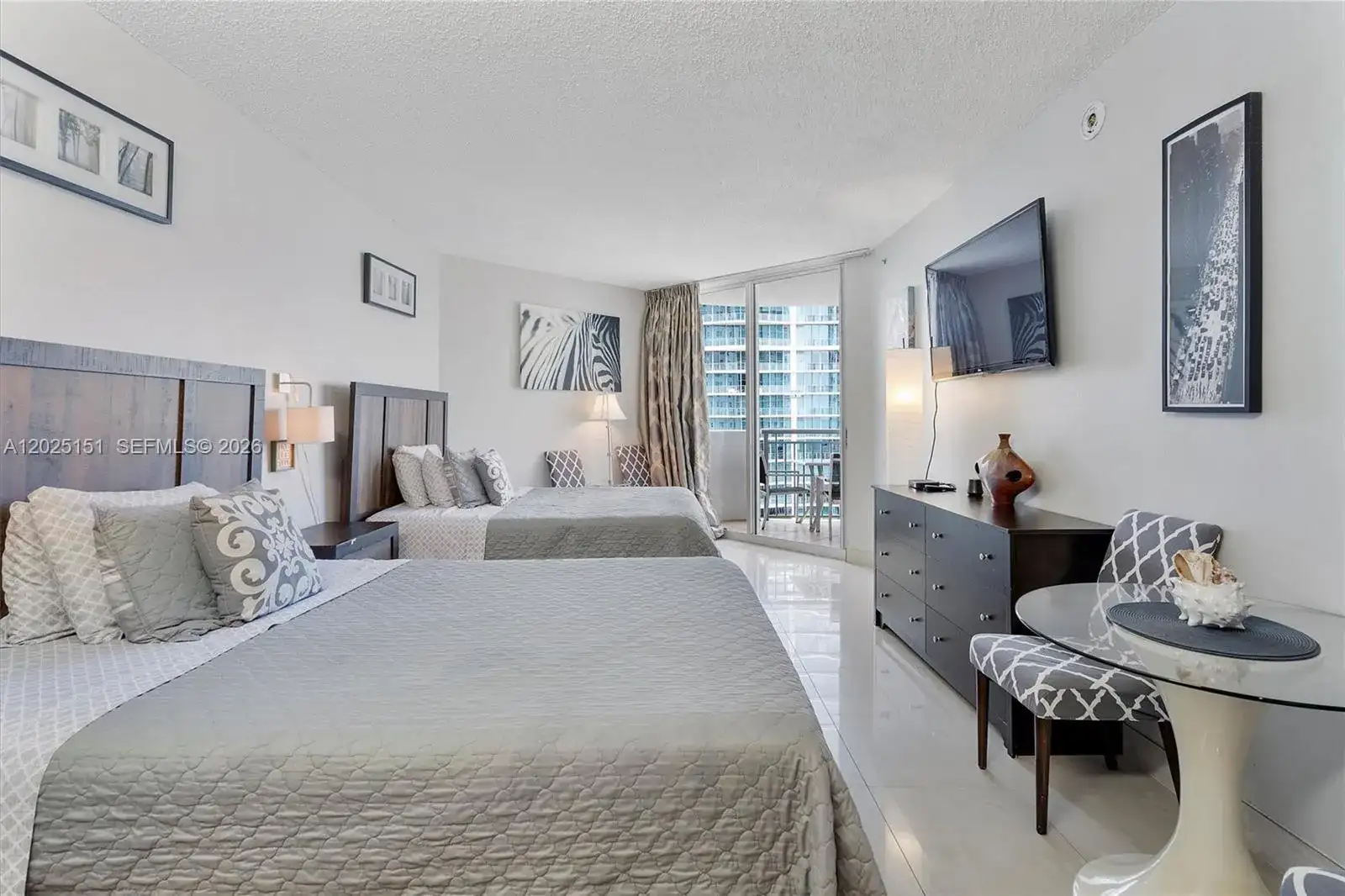 17375 Collins Ave # 1507, Sunny Isles Beach FL 33160 photo 2