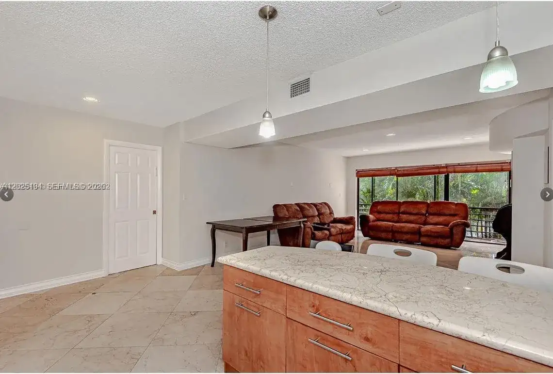 4000 N Hills Dr # 29, Hollywood FL 33021 photo 4