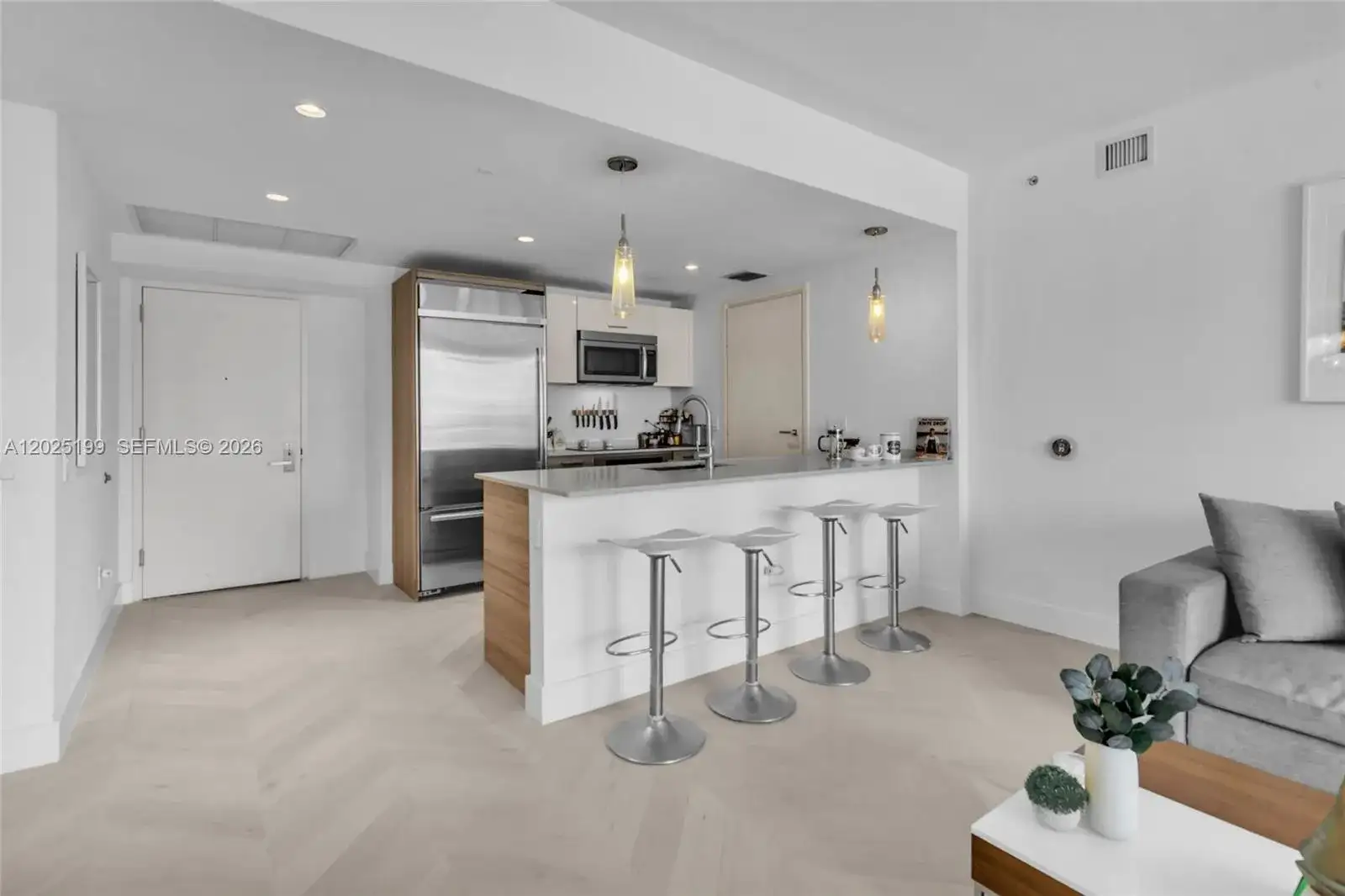 1300 Brickell Bay Dr # 3408, Miami FL 33131 photo 3