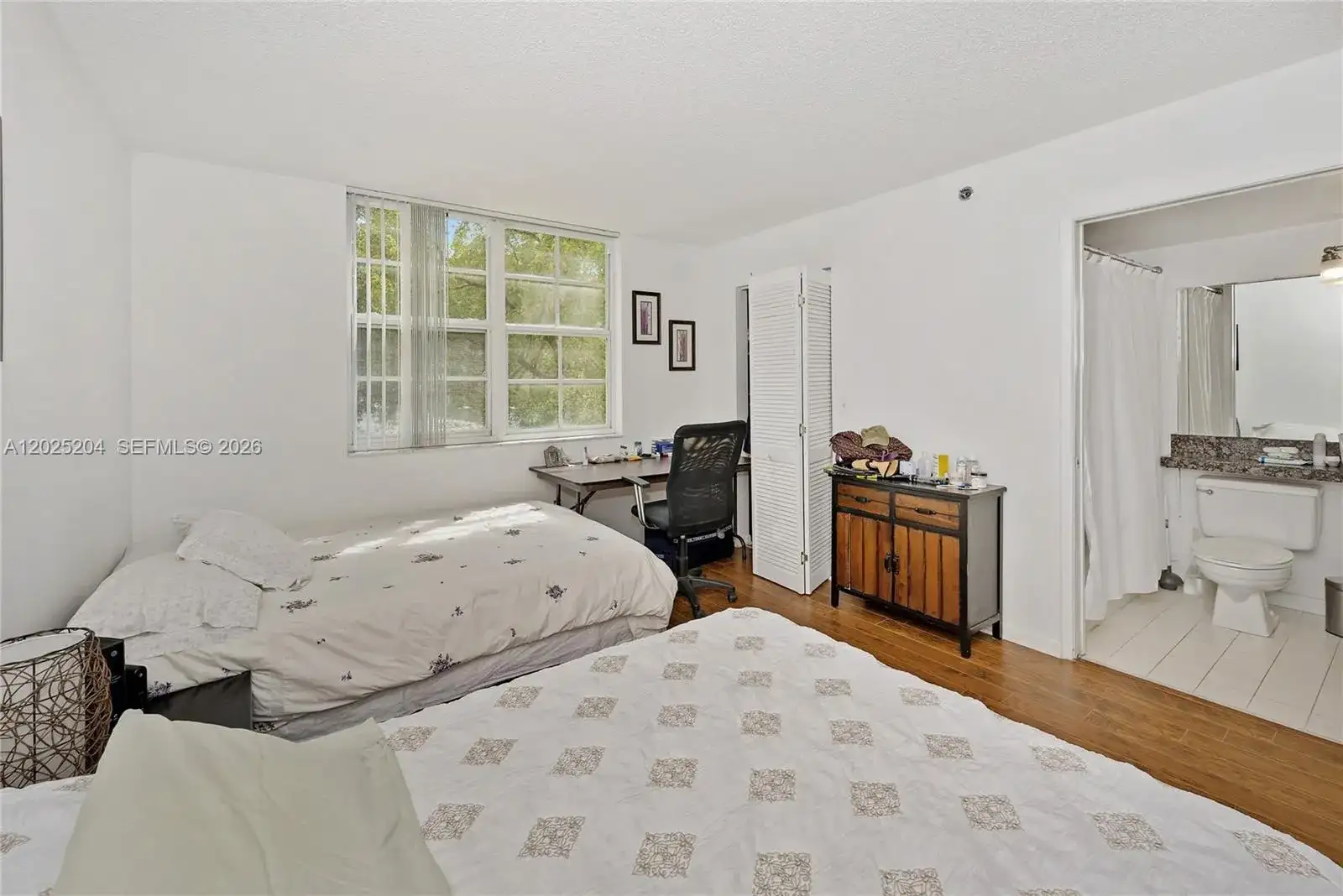 19555 E Country Club Dr # 8408, Aventura FL 33180 photo 5