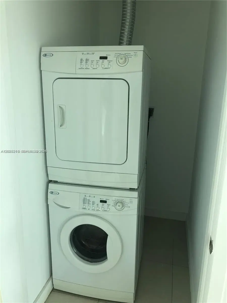 3301 NE 1 AVE # H1003, Miami FL 33137