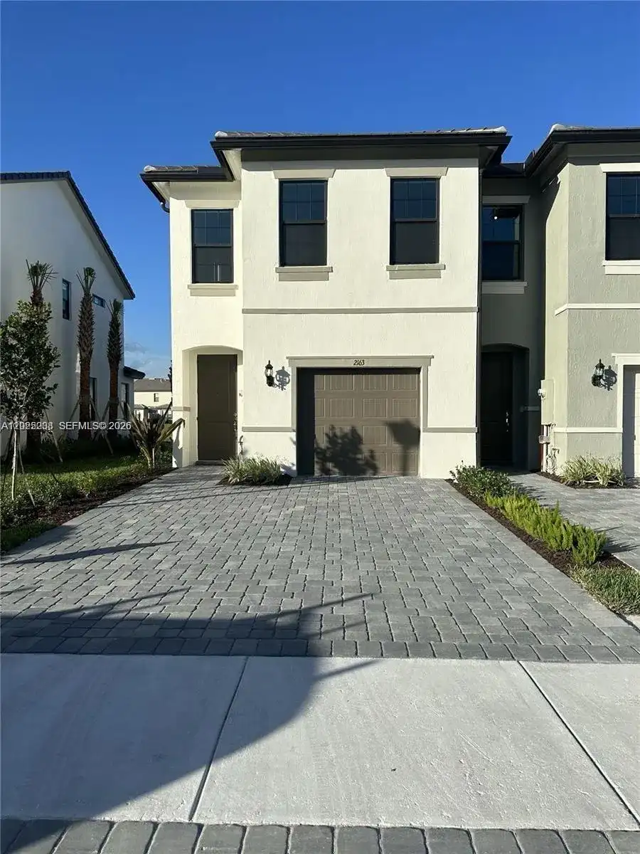 2163 Appleton Cir South, Oakland Park FL 33309