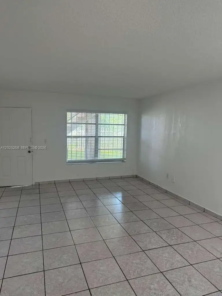251 NW 177th St # 111, Miami Gardens FL 33169 photo 2