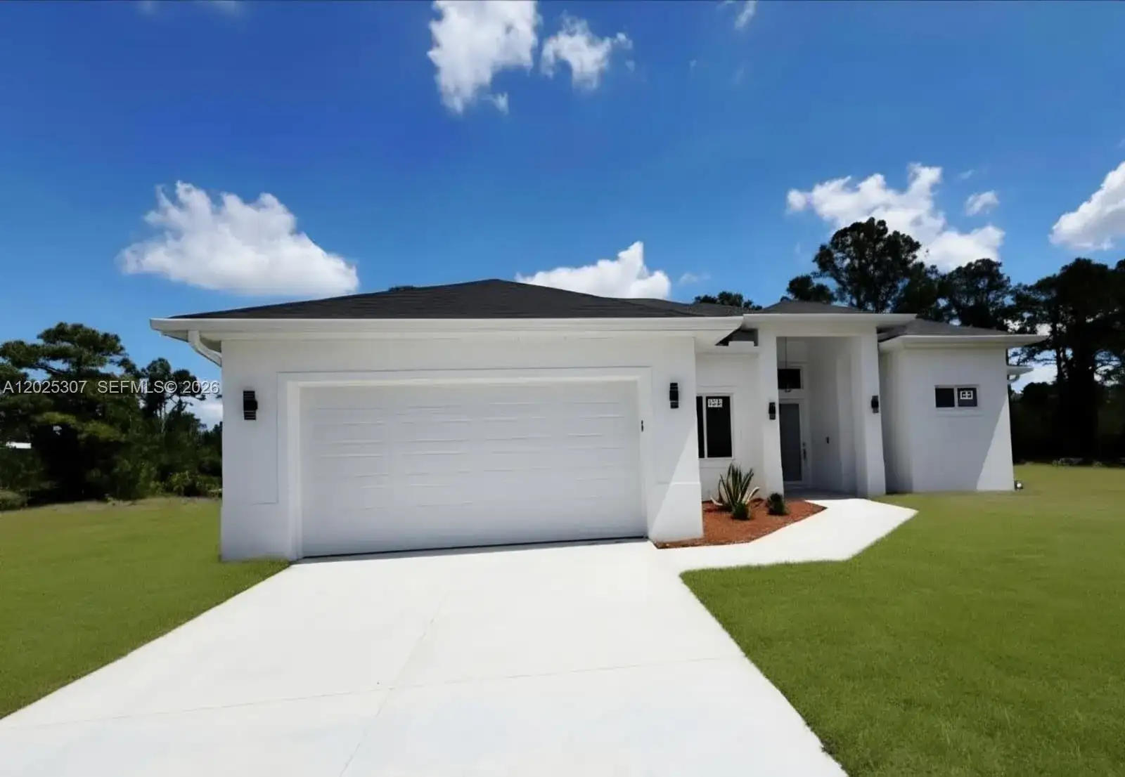 4007 E 13 ST, Lehigh Acres FL 33972 photo 2