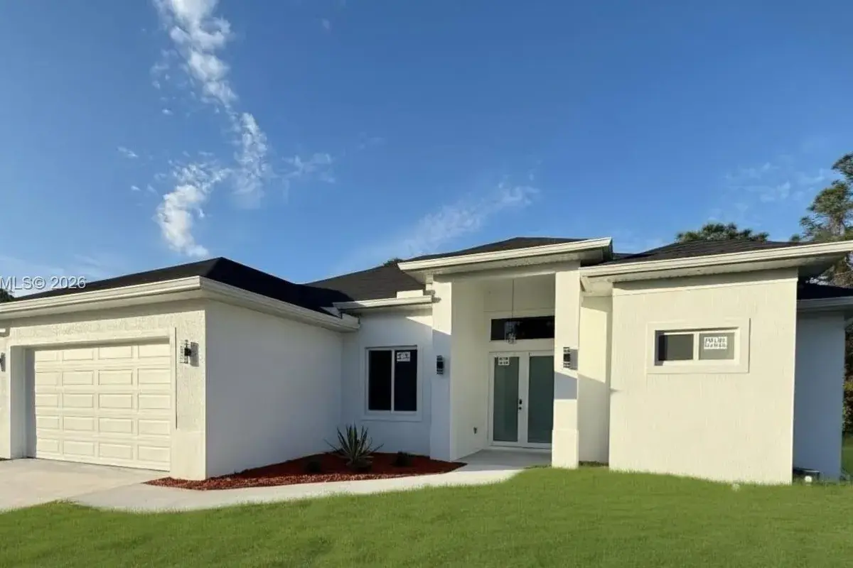 4007 E 13 ST, Lehigh Acres FL 33972