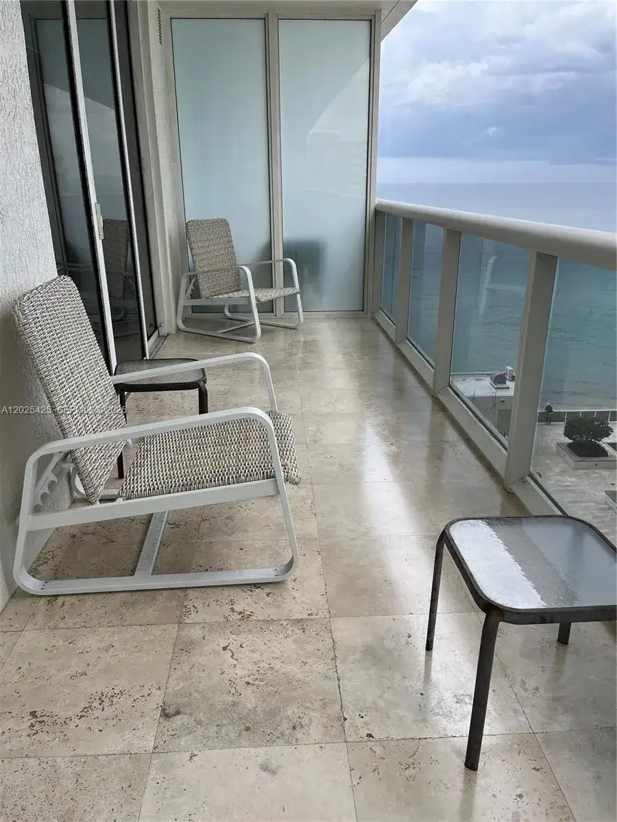 1830 S Ocean Drive # 1404, Hallandale Beach FL 33009 photo 2
