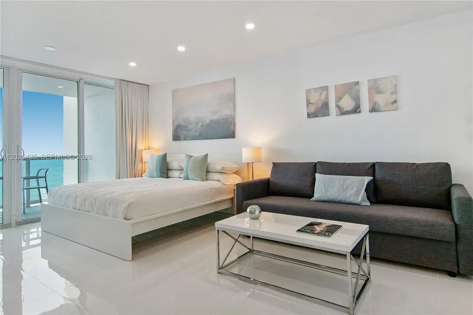 5445 Collins av, Miami Beach FL 33140 photo 3