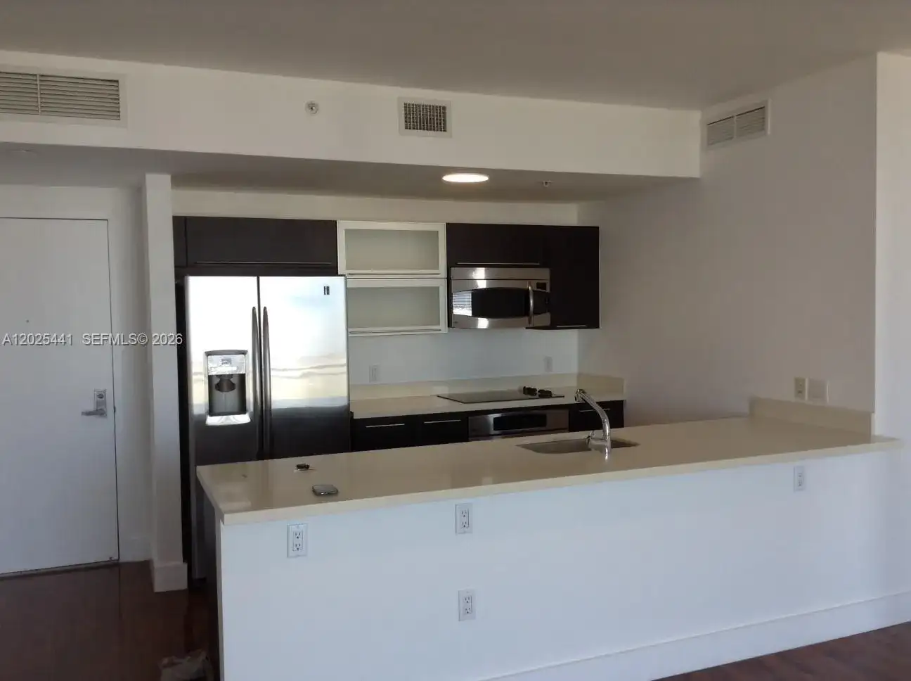 90 SW 3rd St # 3708, Miami FL 33130 photo 5