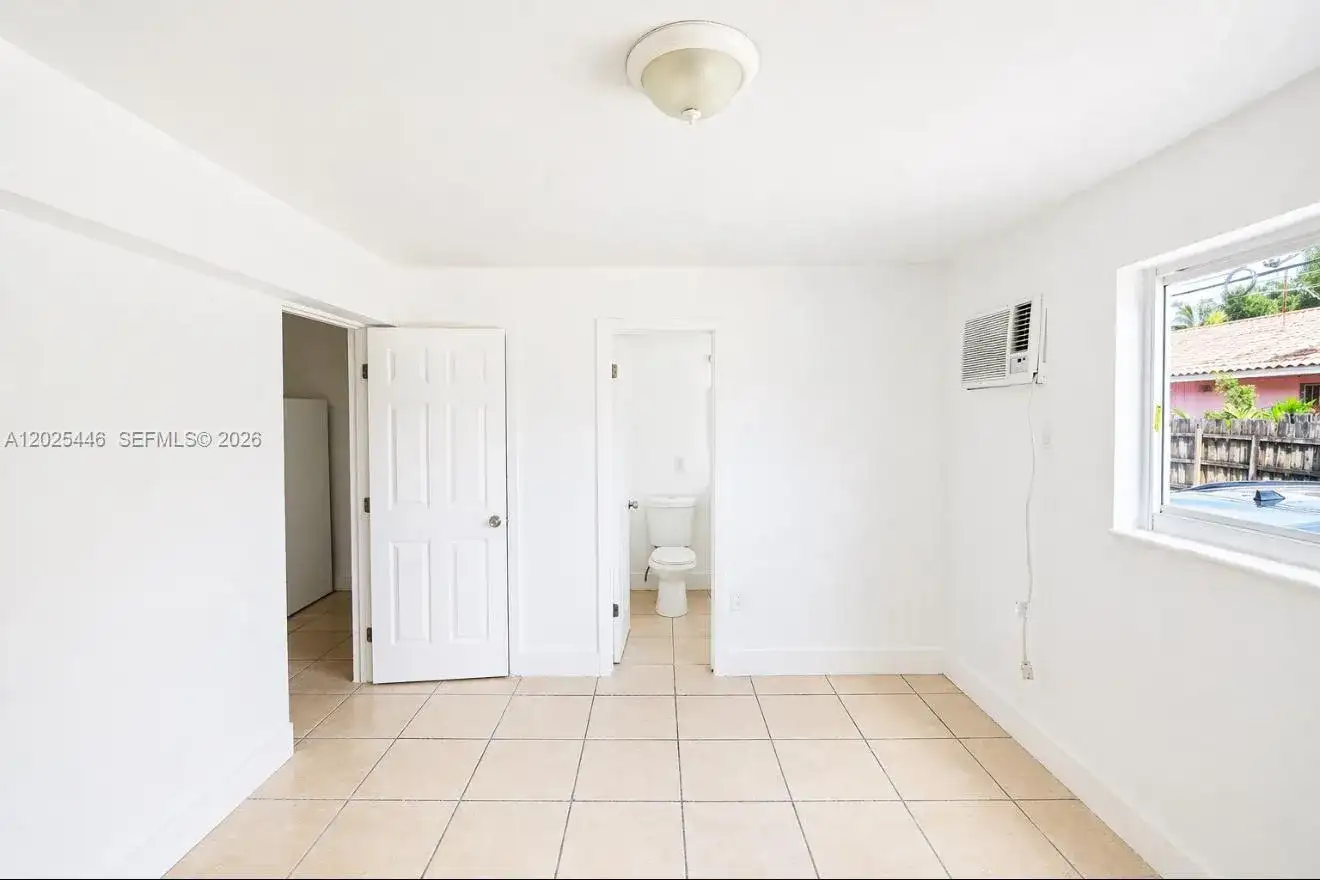 6337 W Flagler St # 7, Miami FL 33144 photo 2
